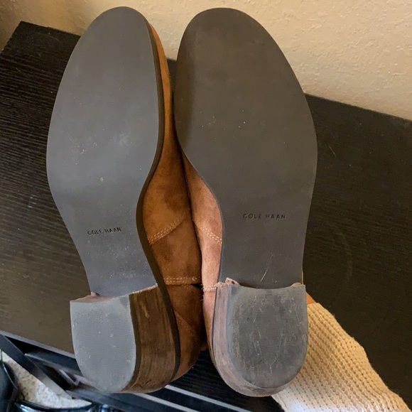 Cole Haan boots size 8 - Picture 4 of 11